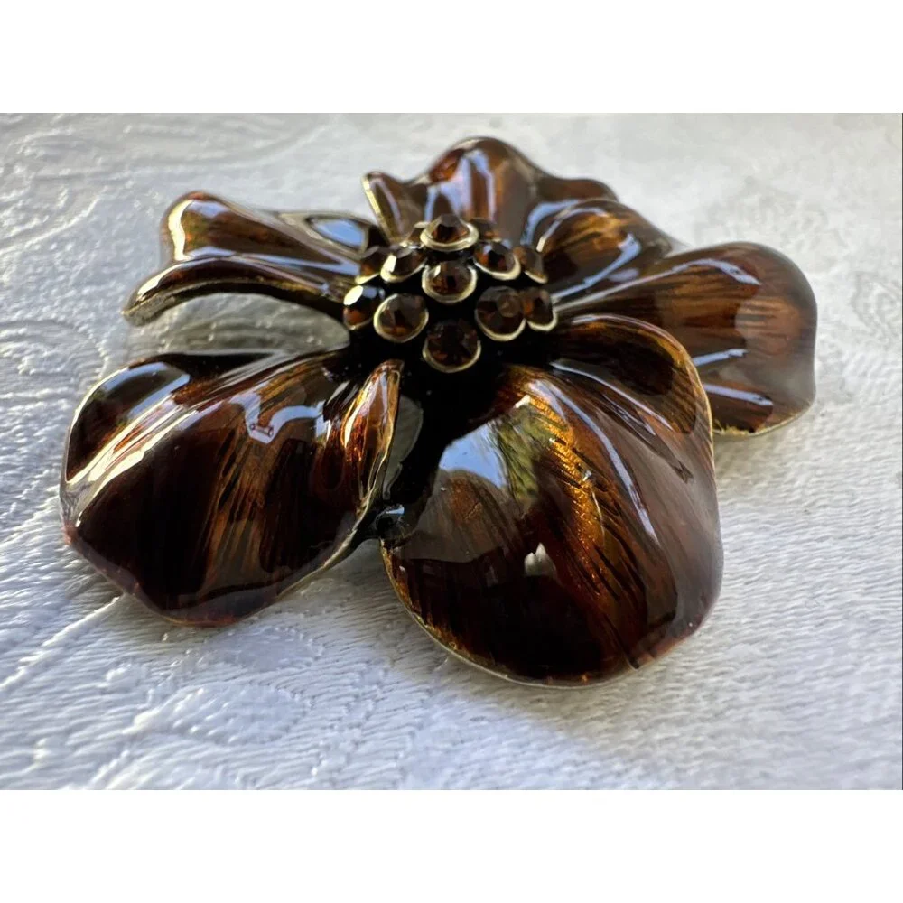 Cara New York Brooch Steampunk Bronze Flower Rhinestone Center NEW